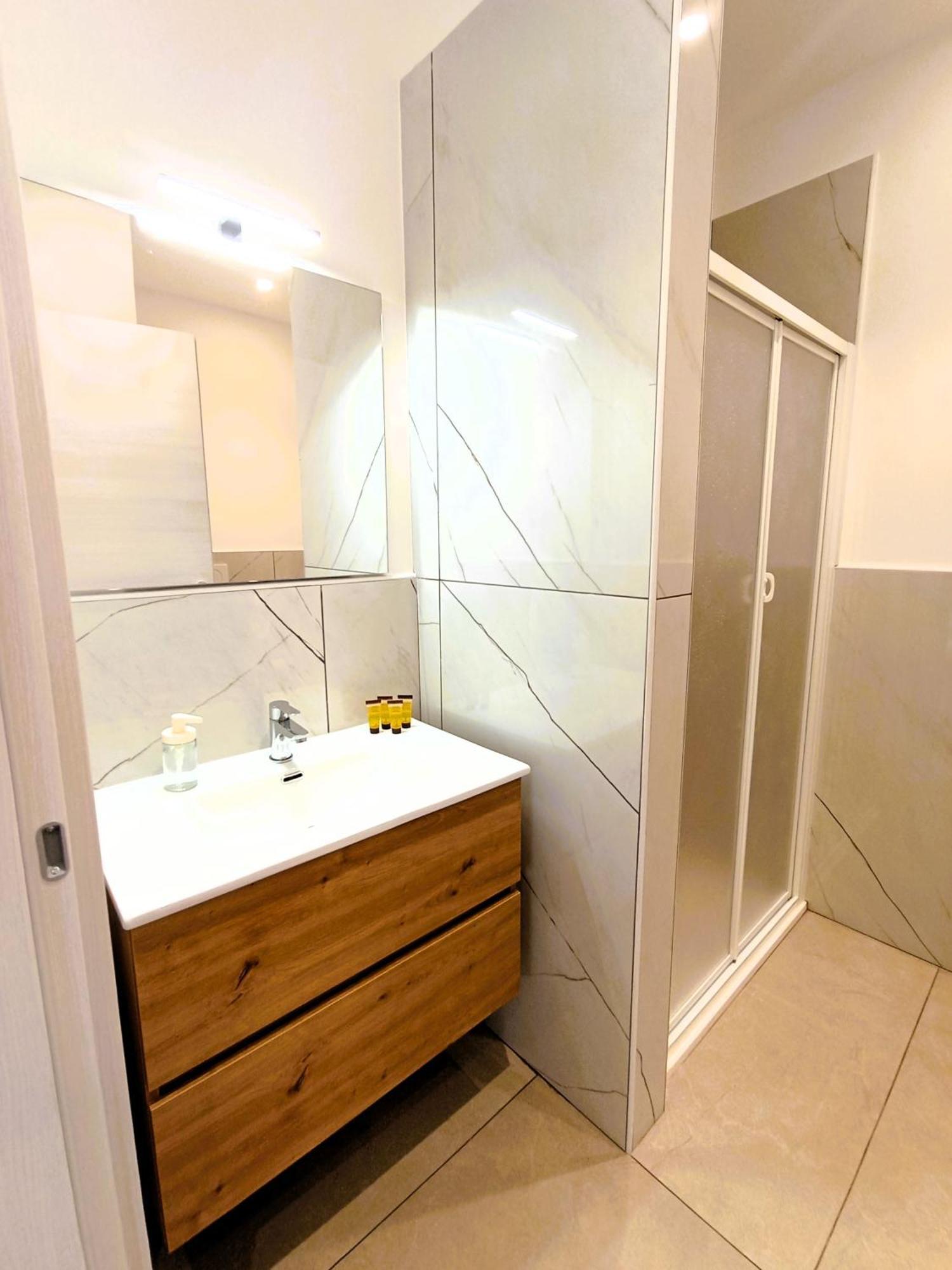 Mile Rooms บารี ภายนอก รูปภาพ